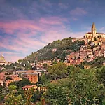 By Casamerina, In Town Of With Private Garden, Pool And Sauna Narni
