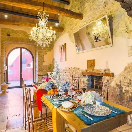 Villa By Casamerina, In Town Of With Private Garden, Pool And Sauna *