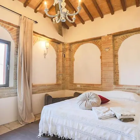 By Casamerina, In Town Of With Private Garden, Pool And Sauna Narni
