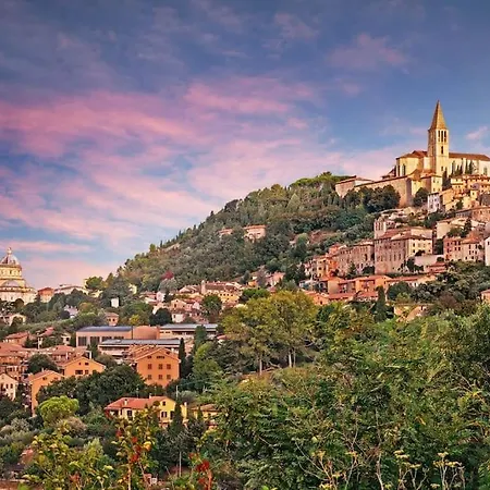 By Casamerina, In Town Of With Private Garden, Pool And Sauna Narni